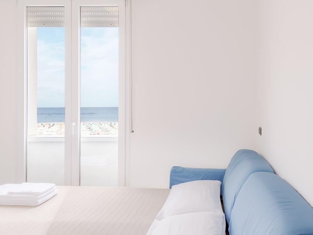 Sun Beach Residence 리미니 외부 사진