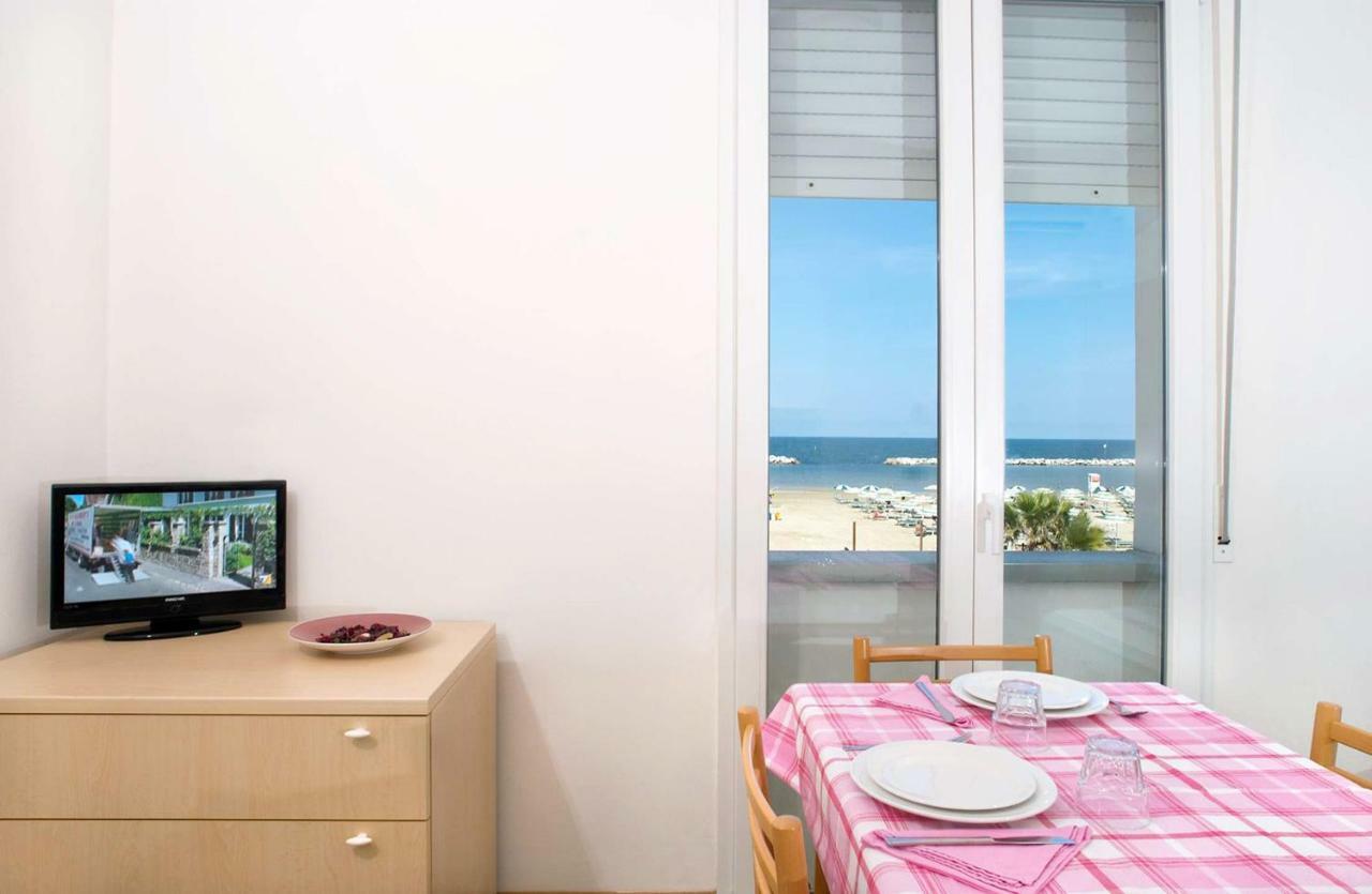 Sun Beach Residence 리미니 외부 사진